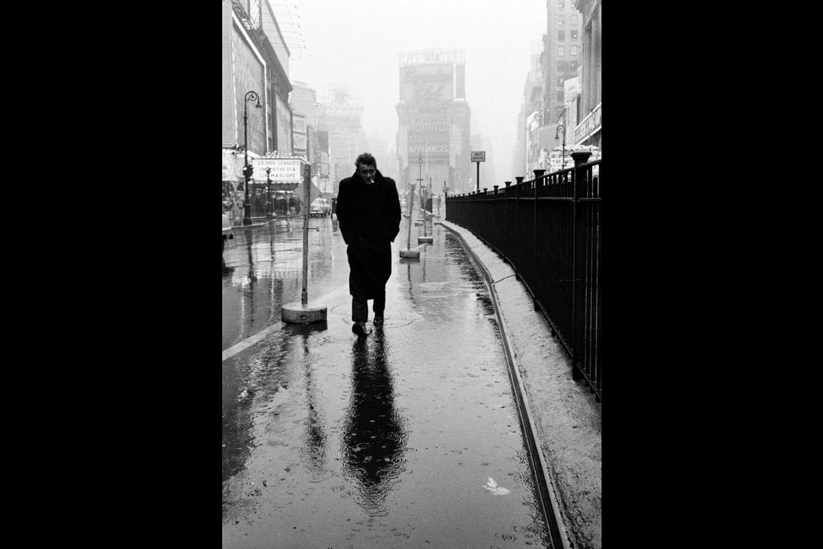 James Dean on Times Square – Dennis Stock, 1955