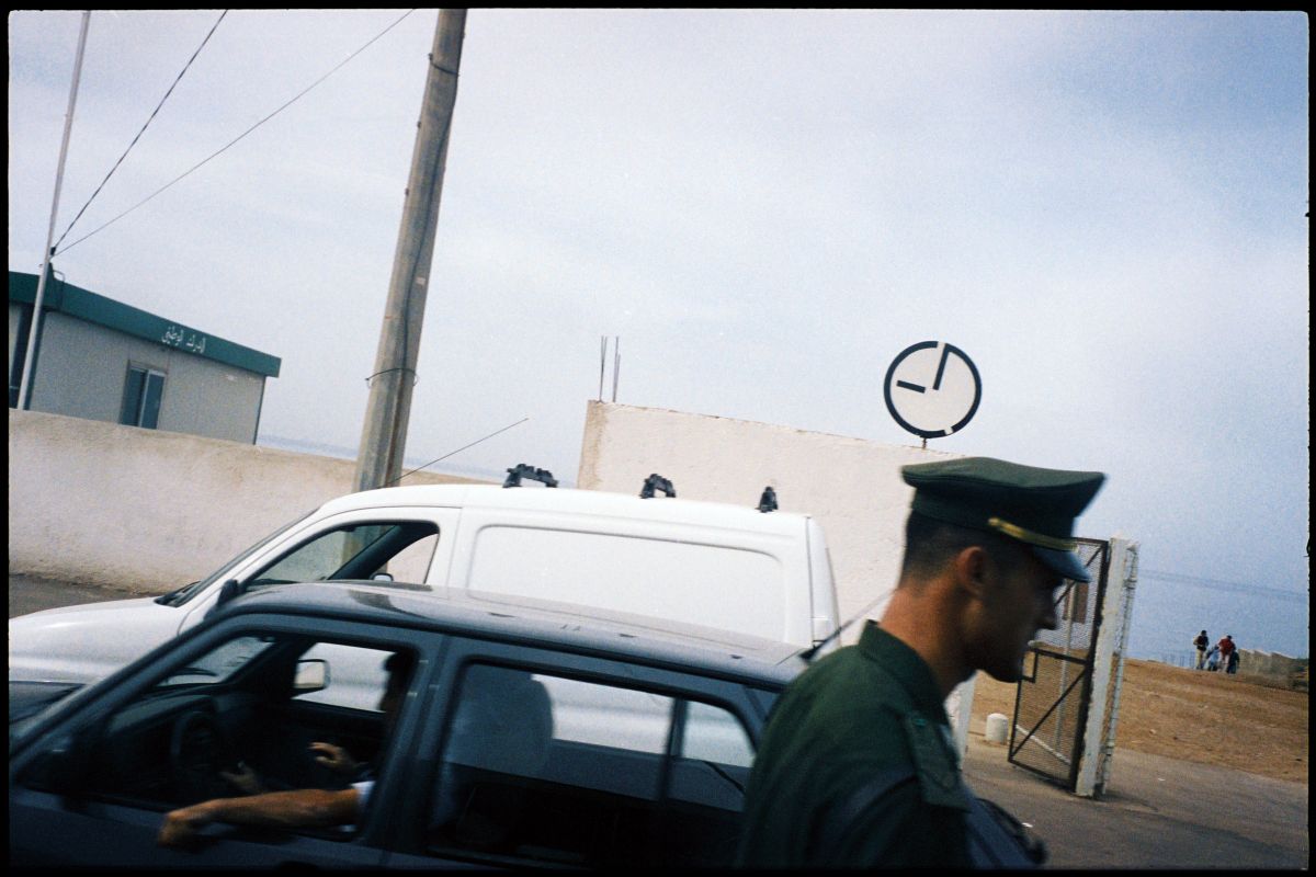 Les chinois en Algérie | Edouard Caupeil
