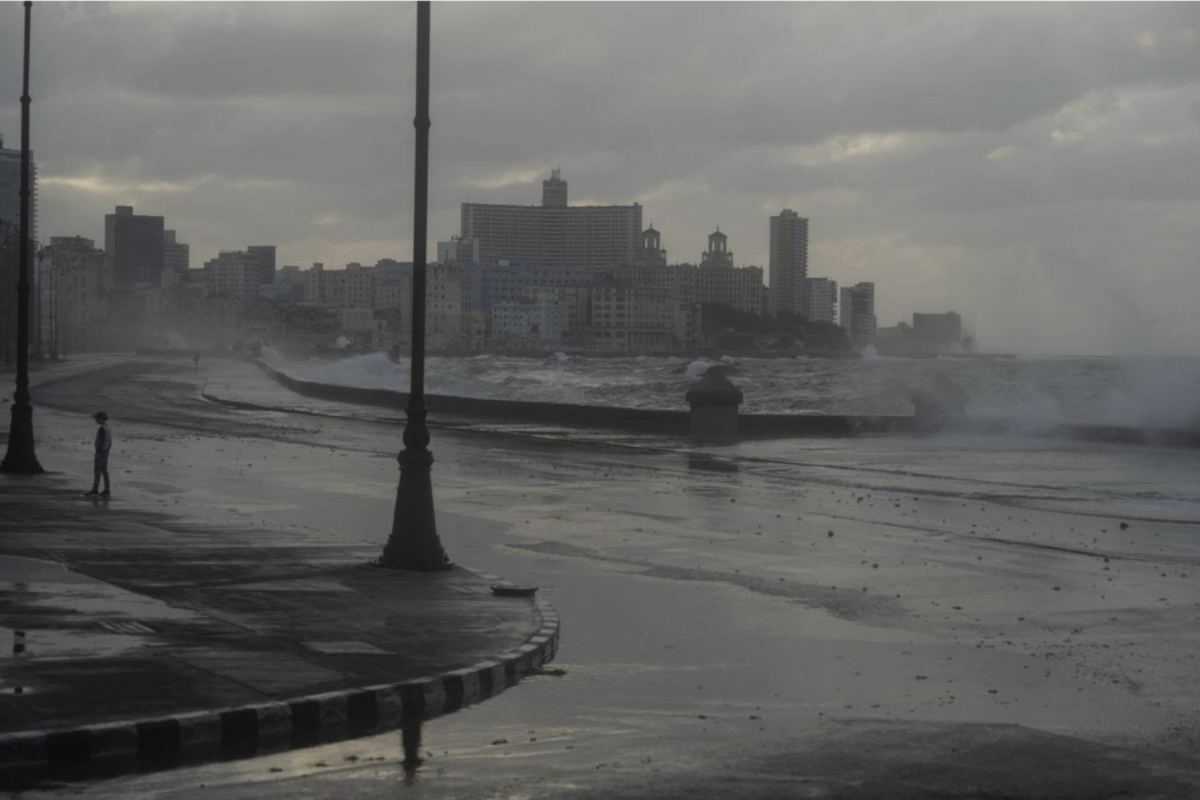 Stephen Dock - Cuba